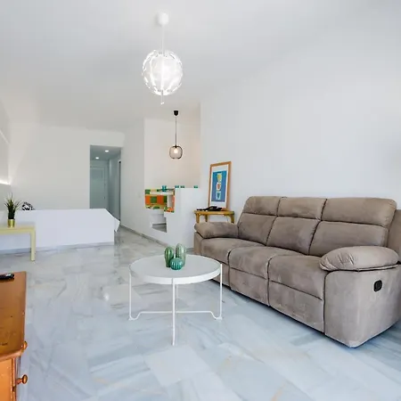 Estudio - La Caleta