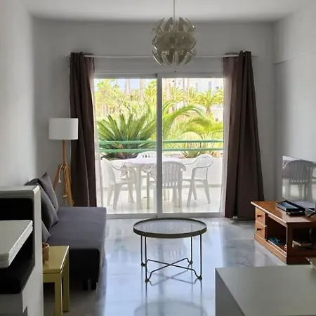 Estudio - La Caleta *